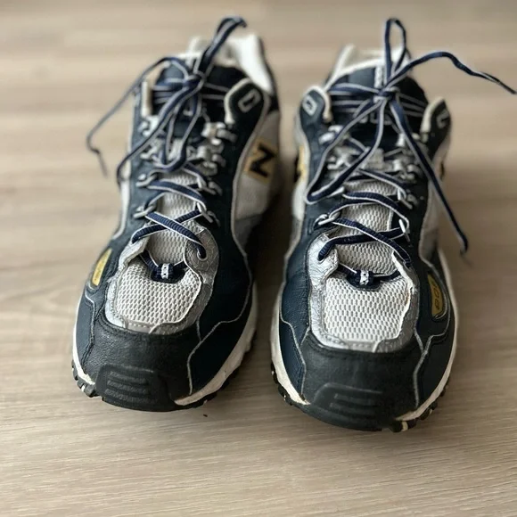 Y2K VINTAGE New balance Shoes Men 10.5 D 806 Trail Running Shoes Retro Sneakers